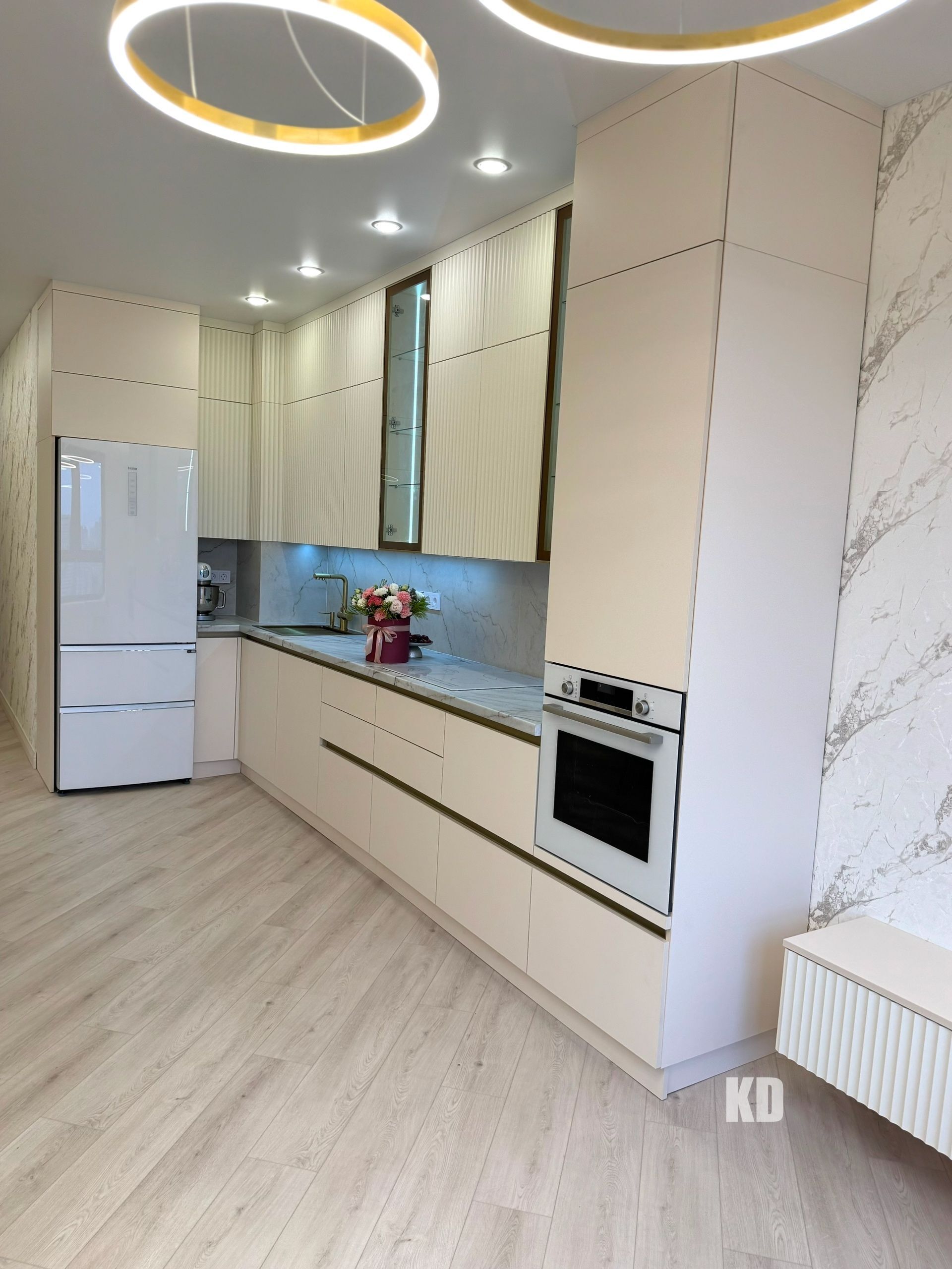 Кухня Precision Cabinetry Кухня Precision Cabinetry
